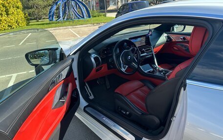 BMW 8 серия, 2022 год, 8 600 000 рублей, 9 фотография
