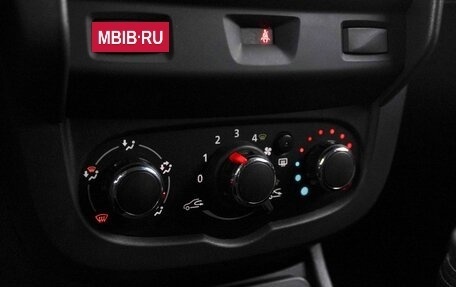 Renault Duster I рестайлинг, 2018 год, 1 291 021 рублей, 14 фотография