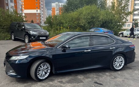 Toyota Camry, 2018 год, 2 800 000 рублей, 5 фотография