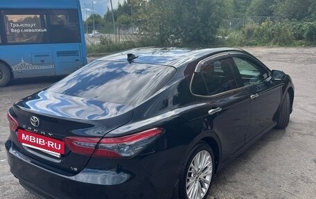 Toyota Camry, 2018 год, 2 800 000 рублей, 3 фотография