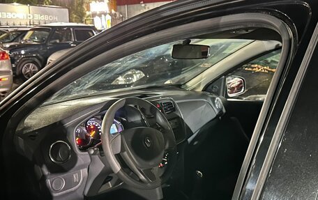 Renault Logan II, 2015 год, 649 000 рублей, 10 фотография