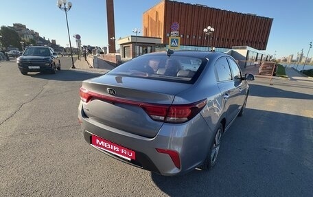 KIA Rio IV, 2018 год, 1 390 000 рублей, 3 фотография