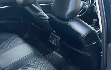 Toyota Camry, 2018 год, 1 900 000 рублей, 10 фотография