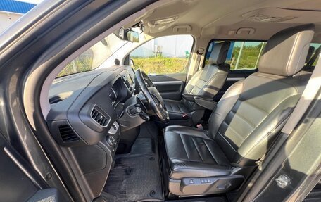 Opel Zafira Life I, 2021 год, 3 300 000 рублей, 10 фотография