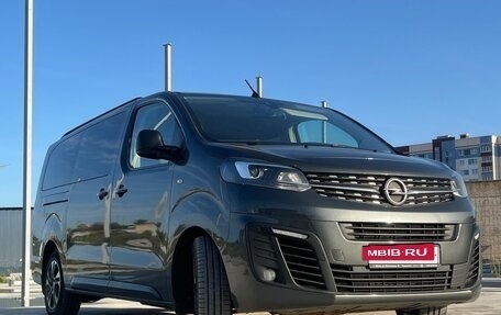 Opel Zafira Life I, 2021 год, 3 300 000 рублей, 3 фотография