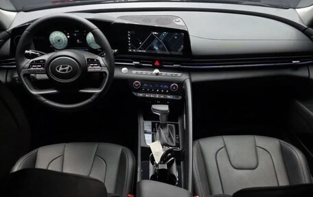 Hyundai Avante, 2023 год, 1 530 000 рублей, 4 фотография
