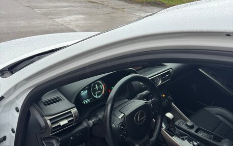 Lexus IS III, 2014 год, 2 800 000 рублей, 7 фотография