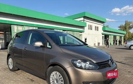 Volkswagen Golf Plus II, 2012 год, 1 075 000 рублей, 2 фотография