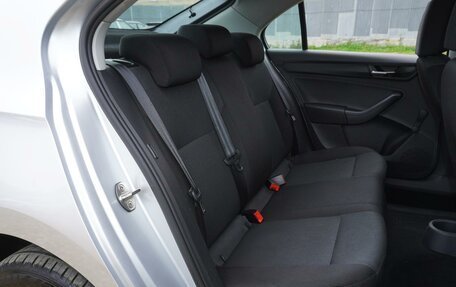 Skoda Rapid I, 2018 год, 1 079 000 рублей, 7 фотография
