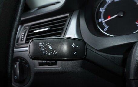 Skoda Rapid I, 2018 год, 1 079 000 рублей, 13 фотография