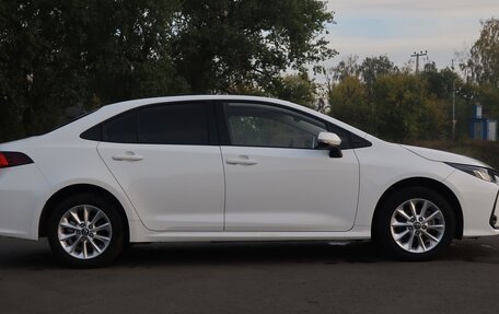 Toyota Corolla, 2022 год, 1 790 000 рублей, 10 фотография