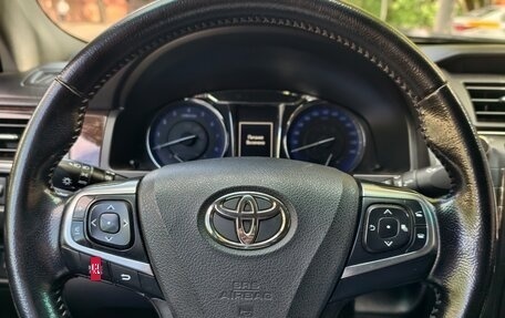 Toyota Camry, 2017 год, 1 970 000 рублей, 8 фотография