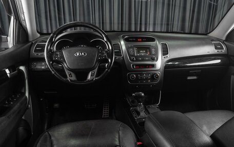 KIA Sorento II рестайлинг, 2015 год, 1 879 000 рублей, 6 фотография