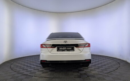 Toyota Camry, 2024 год, 3 850 000 рублей, 6 фотография