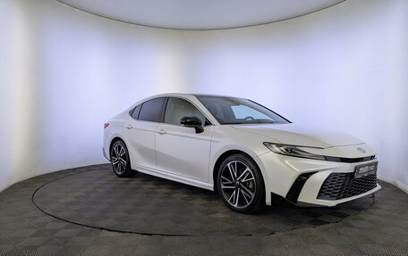 Toyota Camry, 2024 год, 3 850 000 рублей, 3 фотография