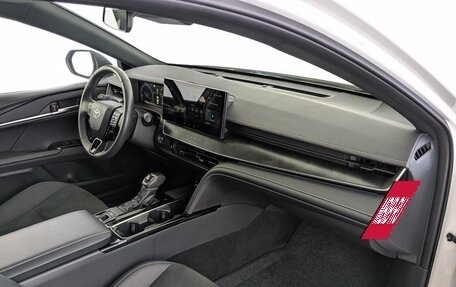 Toyota Camry, 2024 год, 3 850 000 рублей, 11 фотография