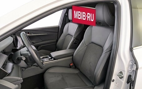 Toyota Camry, 2024 год, 3 850 000 рублей, 21 фотография