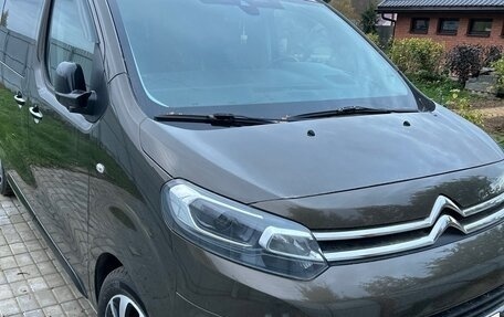 Citroen SpaceTourer I, 2018 год, 2 800 000 рублей, 4 фотография