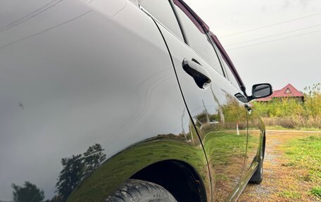 Toyota Avensis III рестайлинг, 2006 год, 590 000 рублей, 9 фотография