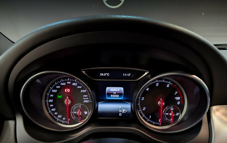 Mercedes-Benz GLA, 2018 год, 2 550 000 рублей, 13 фотография