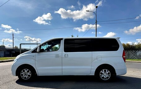 Hyundai Grand Starex Grand Starex I рестайлинг 2, 2009 год, 1 359 000 рублей, 2 фотография