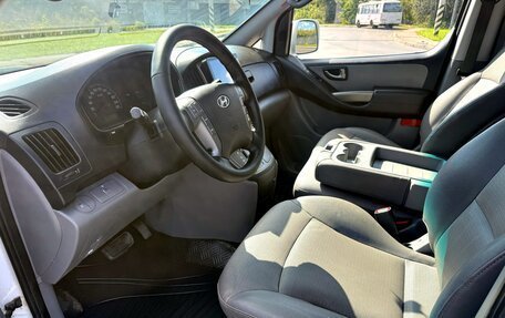 Hyundai Grand Starex Grand Starex I рестайлинг 2, 2009 год, 1 359 000 рублей, 20 фотография