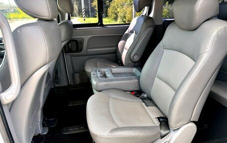 Hyundai Grand Starex Grand Starex I рестайлинг 2, 2009 год, 1 359 000 рублей, 25 фотография