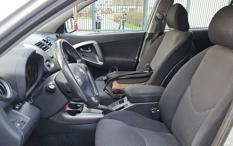 Toyota RAV4, 2006 год, 1 200 000 рублей, 6 фотография