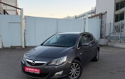 Opel Astra J, 2011 год, 649 000 рублей, 1 фотография