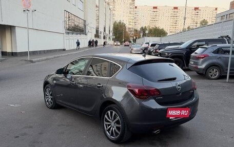 Opel Astra J, 2011 год, 649 000 рублей, 5 фотография