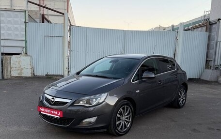 Opel Astra J, 2011 год, 649 000 рублей, 3 фотография