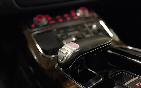 Audi A8, 2015 год, 2 600 000 рублей, 11 фотография