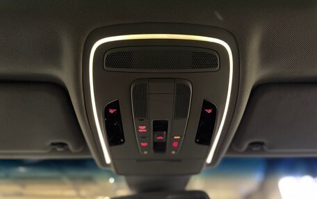Audi A8, 2015 год, 2 600 000 рублей, 16 фотография