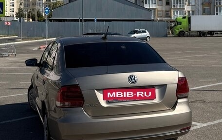Volkswagen Polo VI (EU Market), 2017 год, 1 350 000 рублей, 3 фотография