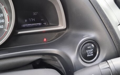 Mazda 3, 2014 год, 1 300 000 рублей, 34 фотография