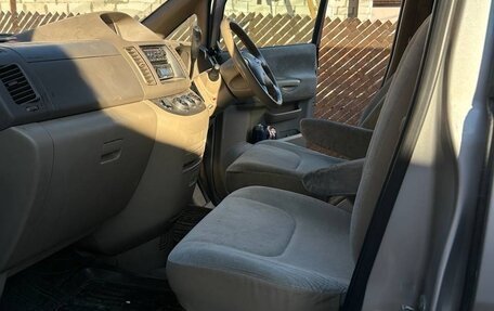 Nissan Serena II, 2002 год, 530 000 рублей, 6 фотография