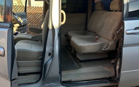Nissan Serena II, 2002 год, 530 000 рублей, 8 фотография