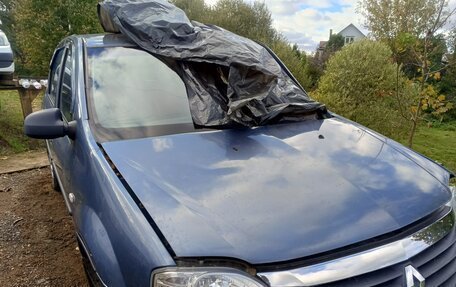 Renault Logan I, 2010 год, 150 000 рублей, 3 фотография