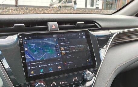 Toyota Camry, 2019 год, 2 780 000 рублей, 6 фотография