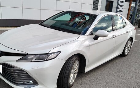 Toyota Camry, 2019 год, 2 780 000 рублей, 16 фотография