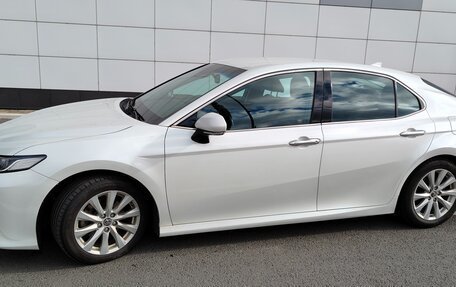 Toyota Camry, 2019 год, 2 780 000 рублей, 27 фотография