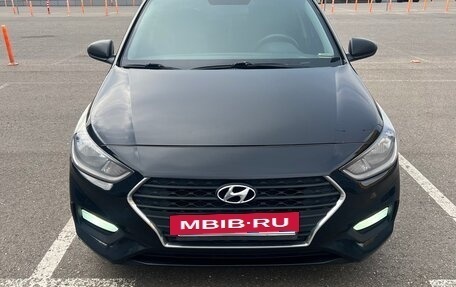 Hyundai Solaris II рестайлинг, 2018 год, 1 200 000 рублей, 11 фотография