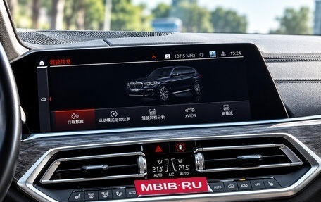 BMW X5, 2024 год, 9 000 000 рублей, 6 фотография