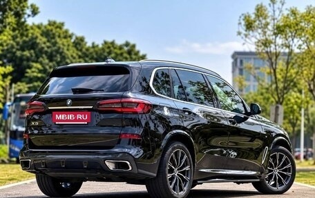 BMW X5, 2024 год, 9 000 000 рублей, 3 фотография