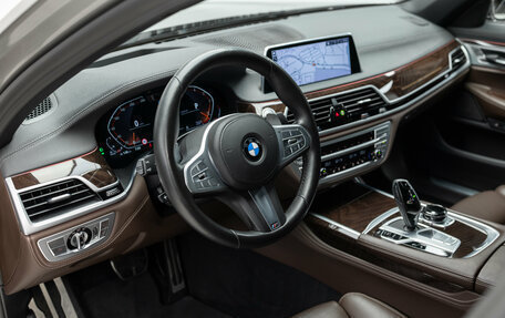 BMW 7 серия, 2020 год, 6 490 000 рублей, 10 фотография