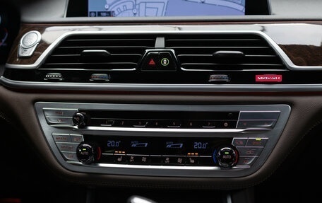 BMW 7 серия, 2020 год, 6 490 000 рублей, 17 фотография