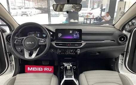 KIA K3, 2023 год, 1 120 448 рублей, 16 фотография