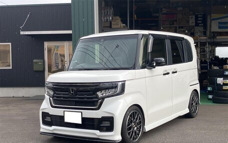 Honda N-BOX II, 2022 год, 782 000 рублей, 1 фотография