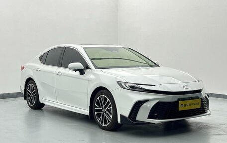 Toyota Camry, 2025 год, 4 377 700 рублей, 3 фотография