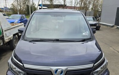 Toyota Voxy III, 2014 год, 1 750 000 рублей, 1 фотография
